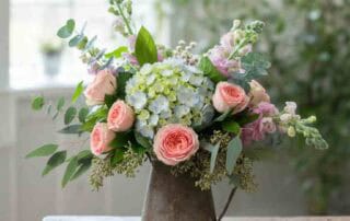 Pink roses and Hydrangea